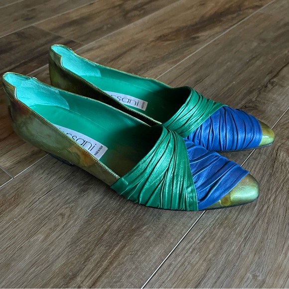 Vintage Versani multi green flats loafers NEW Sz 7 - Picture 2 of 8